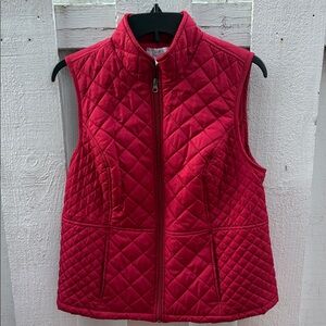 Croft & Barrow Cherry Quilted Vest Women’s Petite Medium